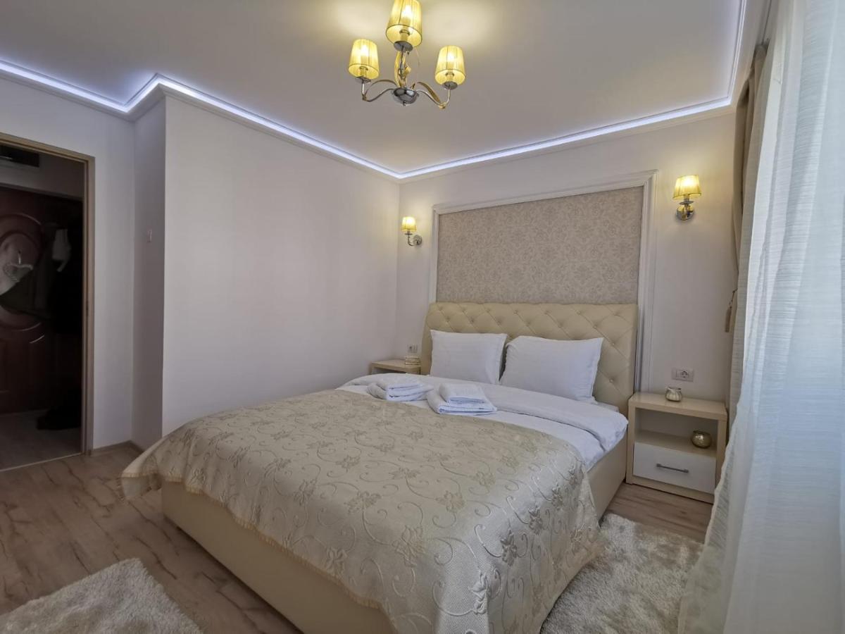 Apartament Gold Luxury Apartamento Tîrgu Ocna Exterior foto